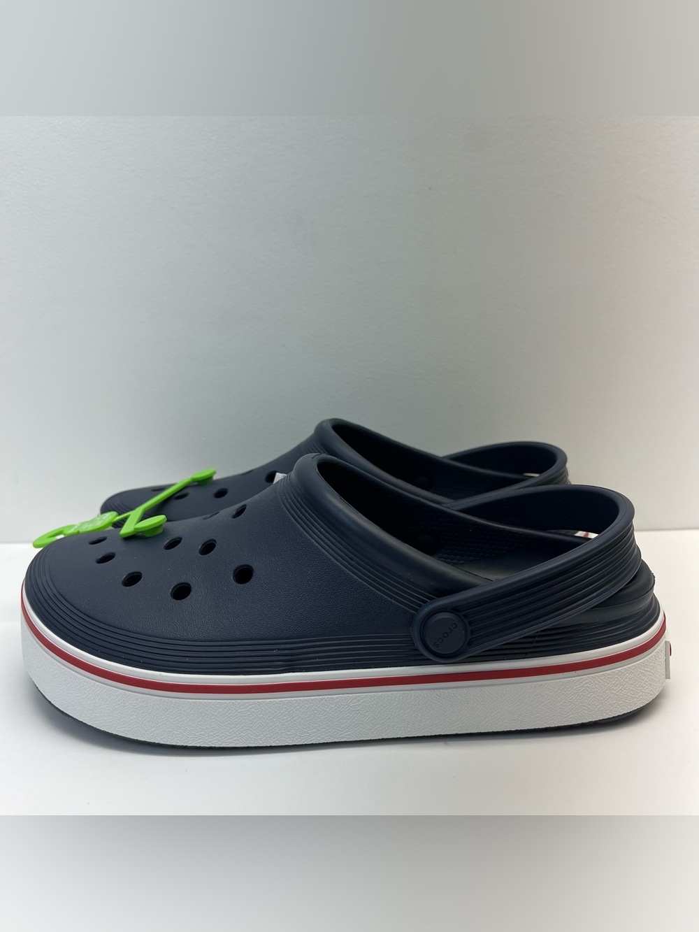 Crocs Off Court Clog - Unisex - Adult - NEW